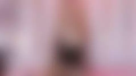 I'm hot 🔥🔥 by camillemilano