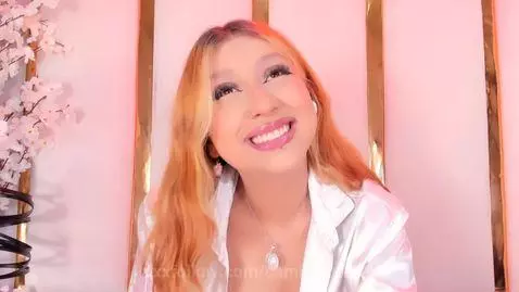 I am a girl who wants them to fuck her until she will come 🍆... by camillemilano