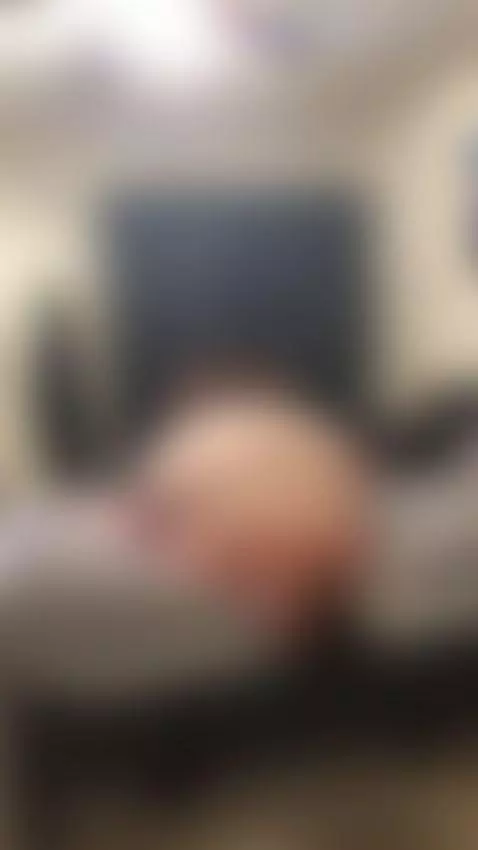 TreylongzXXX giving  @BBWJulieGinger a nice rimjob by treylongzxxx