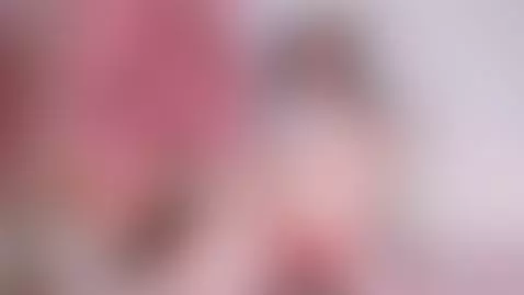 ¿Travieso o tímido? No importa… conmigo, todos se desatan." ... by vegachoi