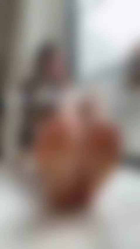 You like my legs?😏 by goddessnextdoor