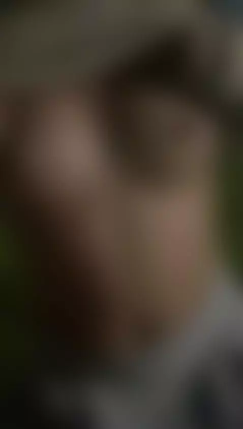 Oooop!🙈🥵 I think someone catched me! by annavic