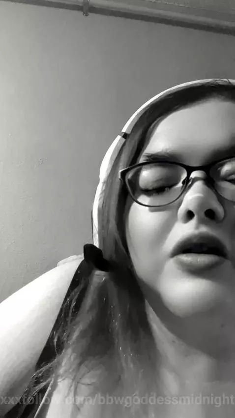 ✨ Day 1 of the 5-Day Edging Challenge ✨
Do you think you can... by bbwgoddessmidnight