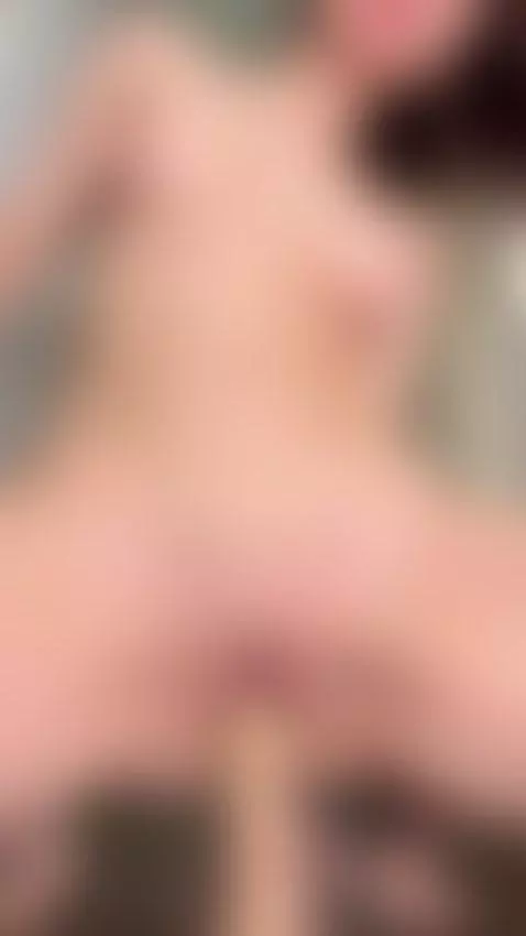 Blowing soft kisses your way 💋💕 can you feel them? by gracelily