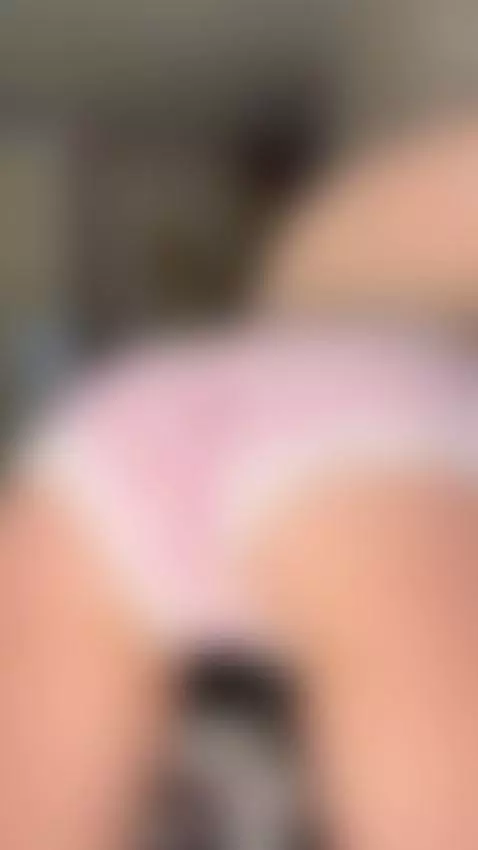 I want you in my bed and between my legs by gracelily