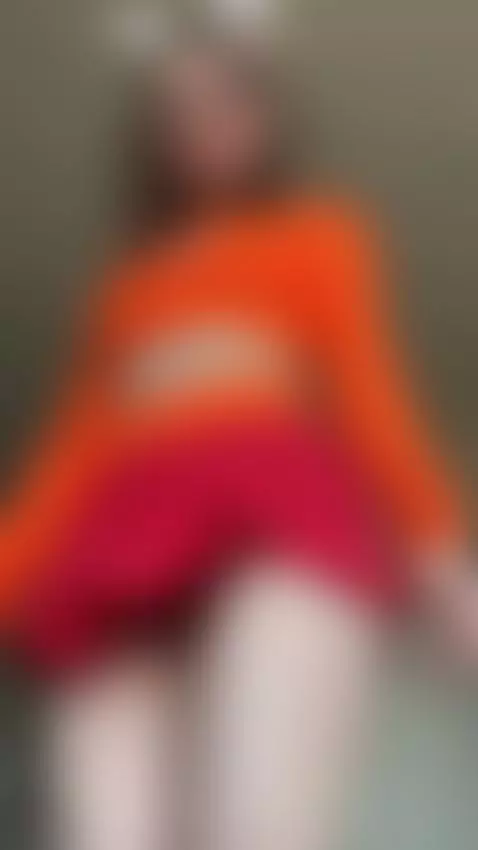 This pretty slut is ready to take every inch by gracelily