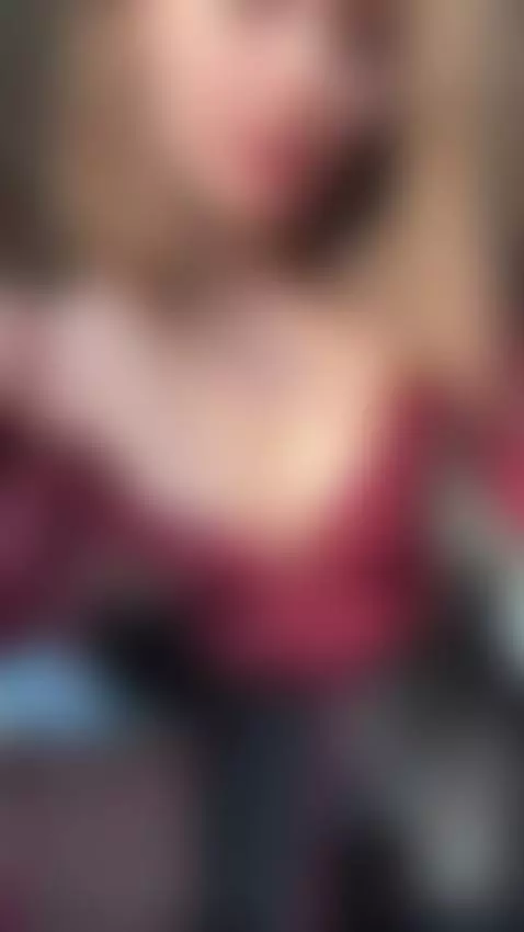 So horny I need to be fucked and filled right now by gracelily