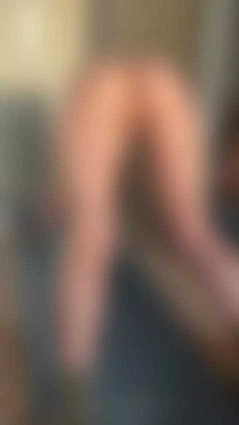 Temptation never looked this chill by gracelily