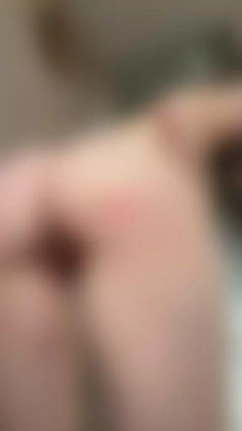 I want to feel your tongue going up my ass to my tits by gracelily
