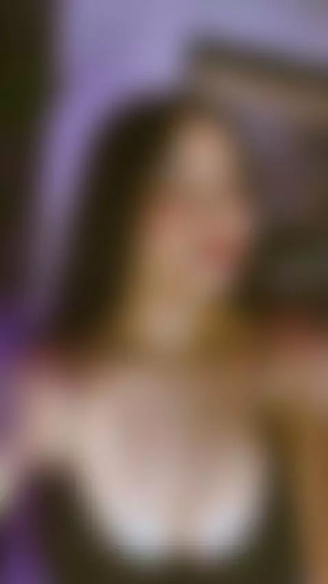 Today I feel submissive. I want to be someone's owner and fo... by vela-kimm