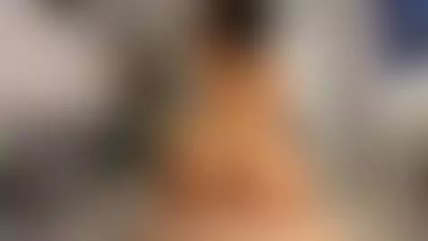 Reboto mi grande culo en la polla de mi hermanastro 😈
Míralo... by lixy1