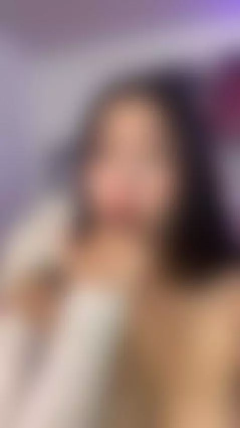 I suck my fingers as if they were your cock 🍆 by julianaa-castro