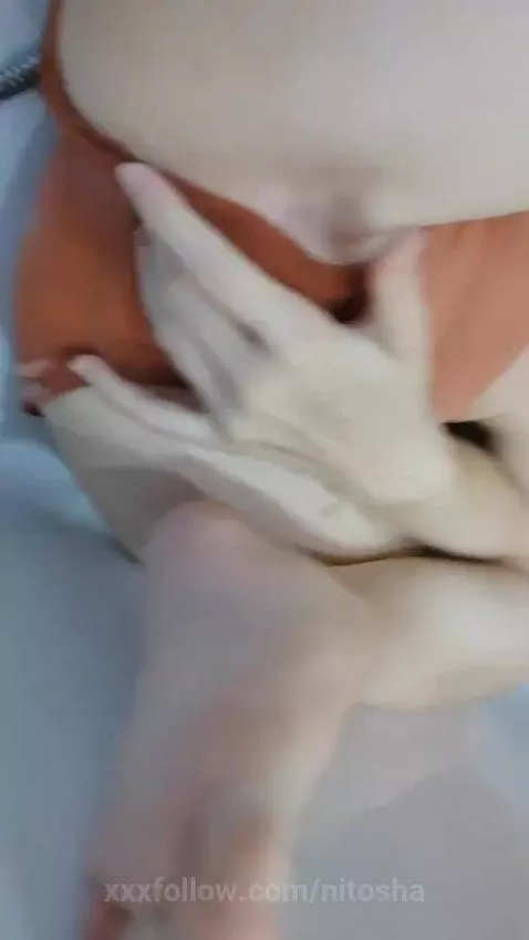 🥵 So Wet… She Can’t Hold It! #squirt #juicy #wetshow by nitosha