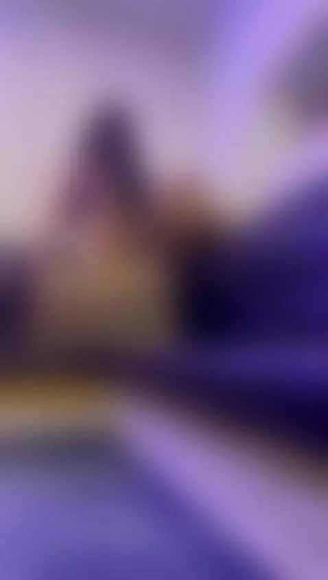 Topless girl in distress. 🍒🔥 by ririibrunette