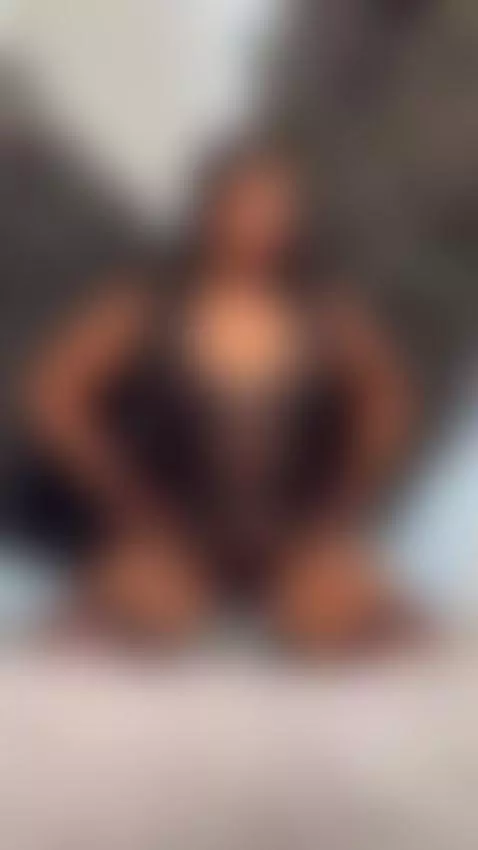 ignore my bad face! The truth is that the photographer wante... by ririibrunette