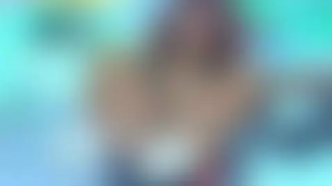 HEY LOVEME by nicolhotx