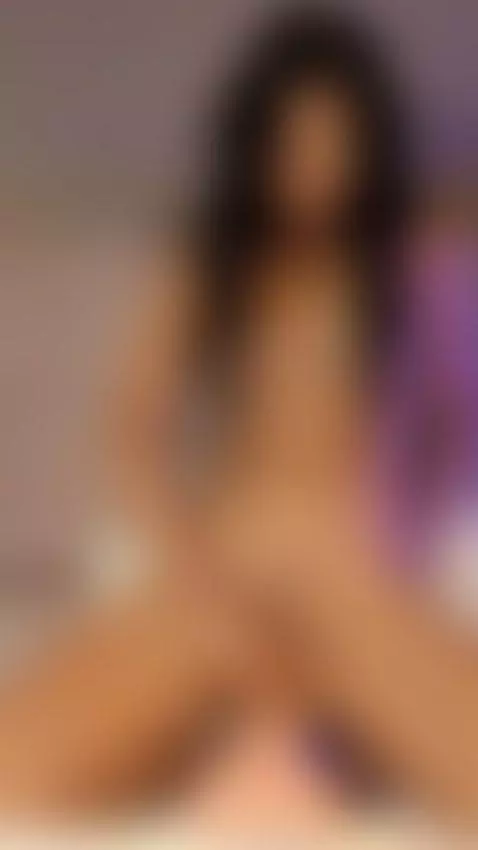 I moan while riding your thick cock 😈🔥 by kendal19