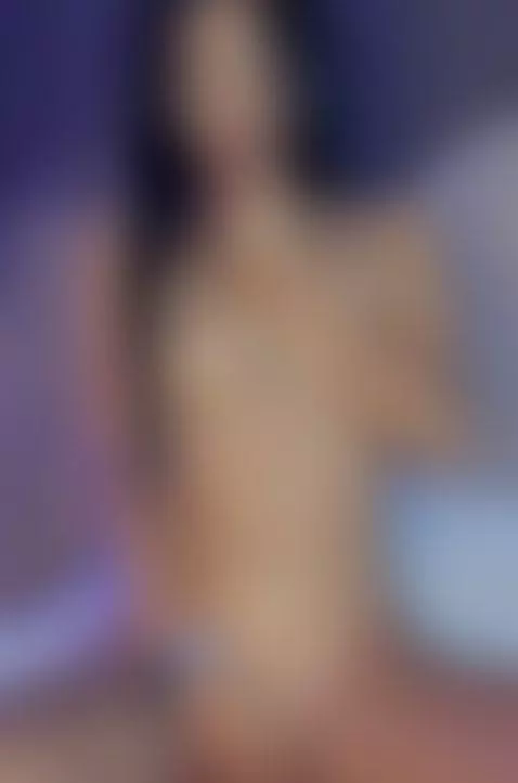 Visual danger 🔥 Stay… the best part starts now 🥵🥵😈 by kendal19