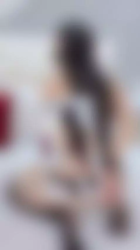 nuevo contenido tu sabes donde 💙 te espero. by amberkimoficial