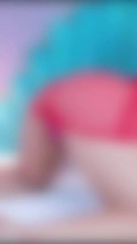 I'm live right now 💋✨ by lovelyeyess