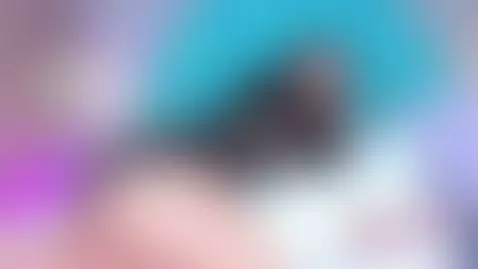 I'm online and waiting for you ⏰ by lovelyeyess