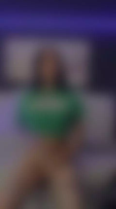 I am so wet to get it for me 
https://chaturbate.com/b/liss_... by melanishaw