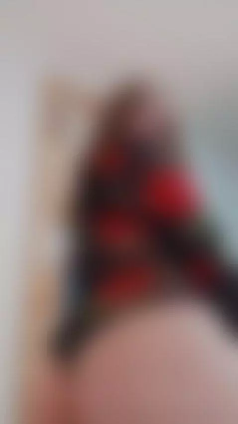 Spanks? by zairavancleeff