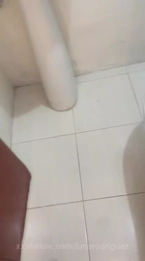 rasuradita by lunarodriguez