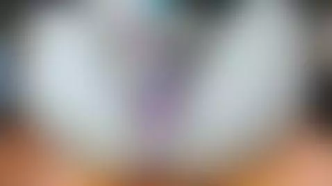 brush in urethra and pee by darliin24