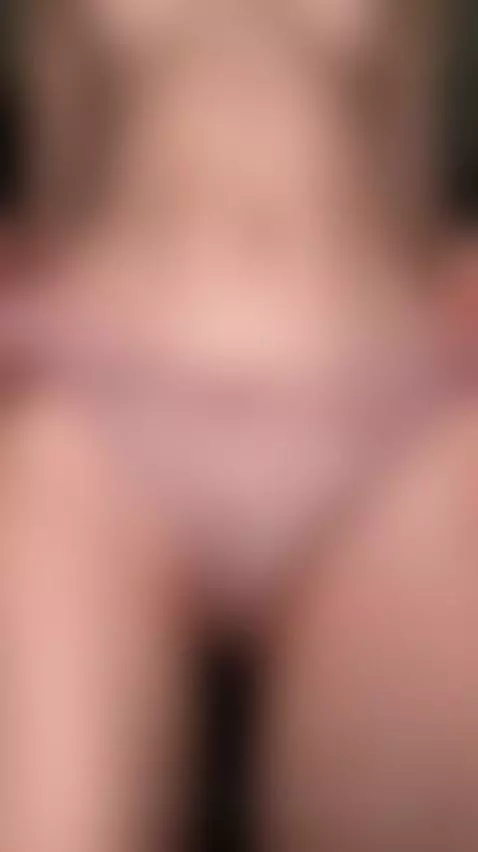🔞Brunette bouncing her big tits and ass 😏 See my OF by shellysecrett