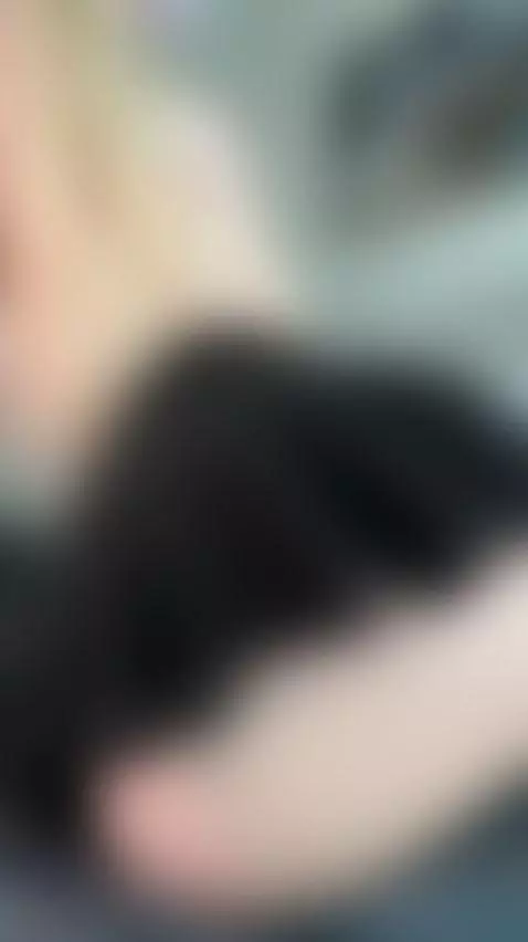 🍒Huge soft tits squeezed together 😏 Naughty OF by shellysecrett