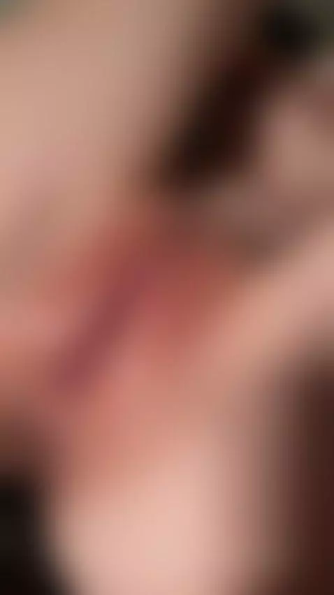 🍆Brunette ready for deep 😈 On OF by shellysecrett