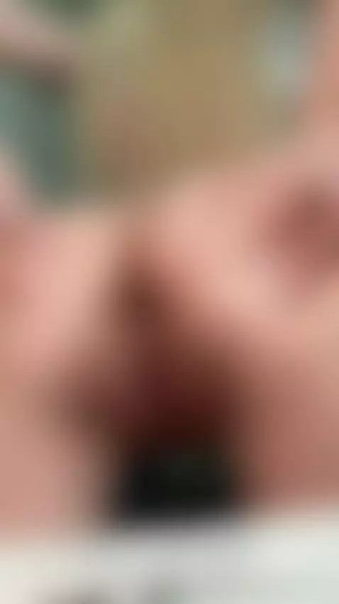 🔥Brunette showing her big tits and round ass 💦 See it on OF by shellysecrett
