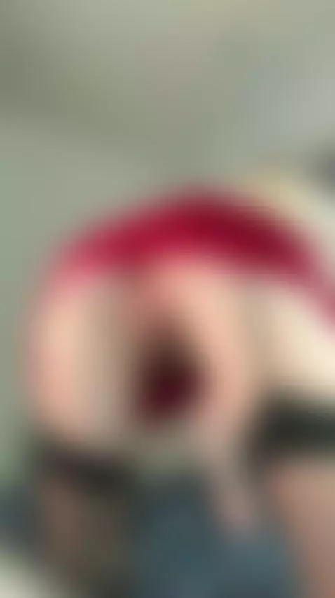 🔥Brunette showing her big tits and round ass 💦 See it on OF by shellysecrett