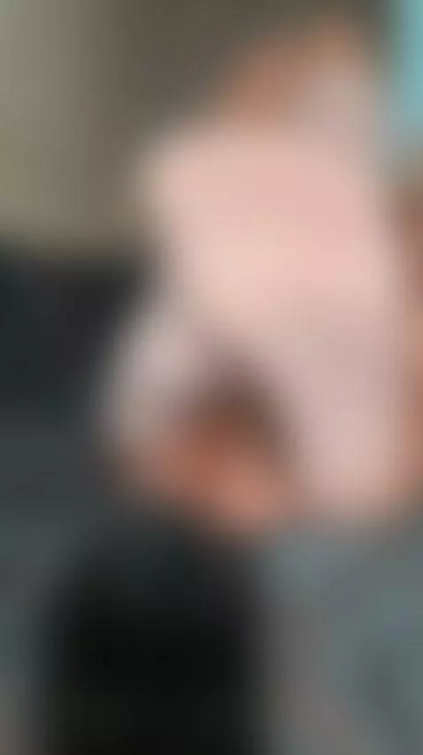 😈This curvy brunette craves your hands on her thick ass 🍆 Jo... by shellysecrett
