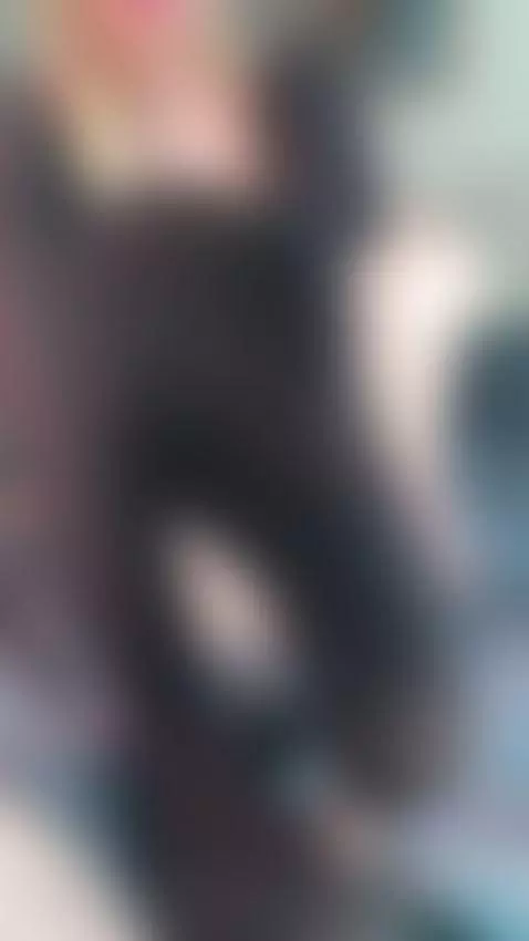 🔥Brunette pussy throbbing visibly 😈 Join OF by shellysecrett