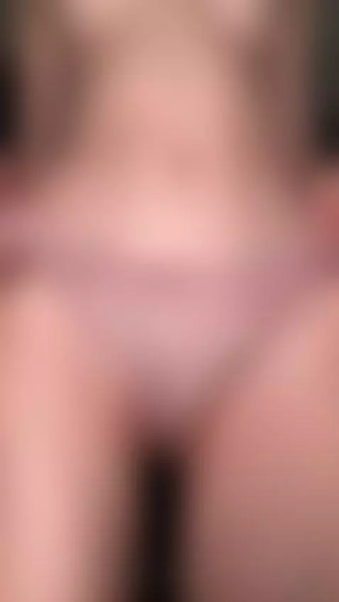 😈This curvy brunette needs to be fucked hard tonight 💦 See O... by shellysecrett