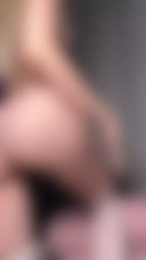 Tap in… I don’t hold back on OF 💦 by shellysecrett