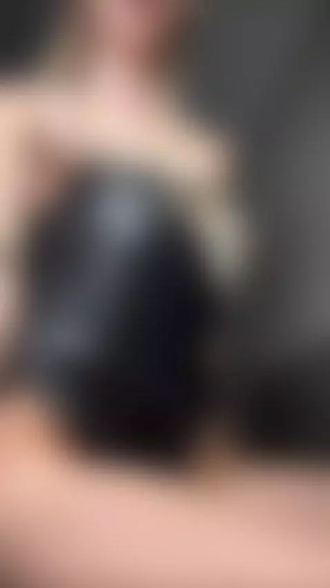 - Fast and fresh! 🌬 Follow us! 🚀 by shellysecrett