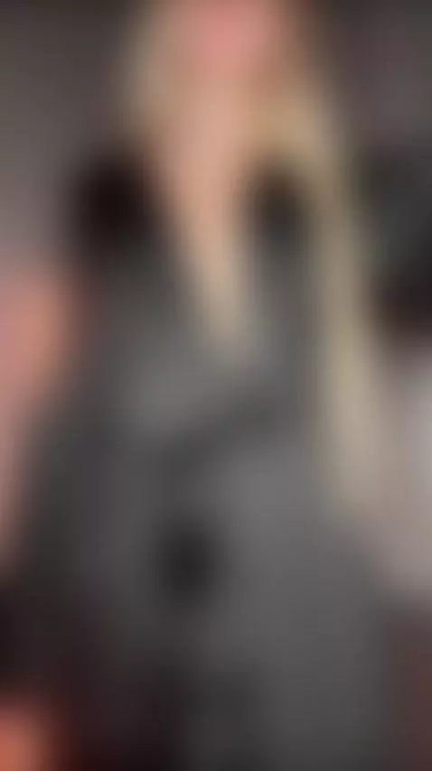 Flawless in everything! 💎 Follow the link in the bio. by shellysecrett