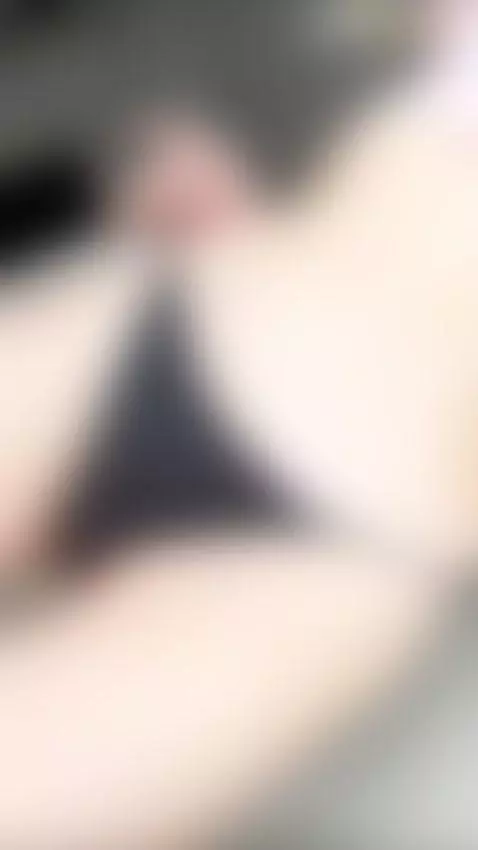 Enjoying herself and sharing good energy 💖😌 Hit like and sub... by shellysecrett