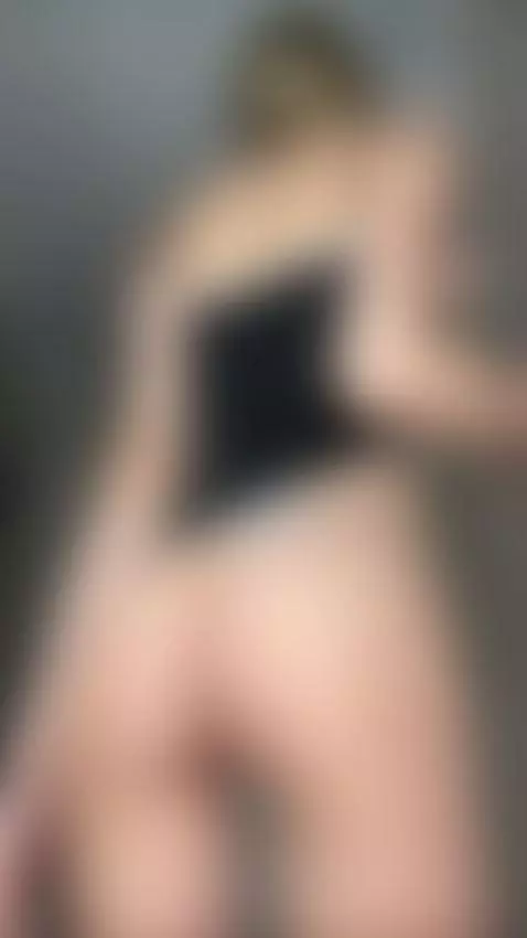 Suck my tits or my pussy? Definitely yes! 😏 by shellysecrett