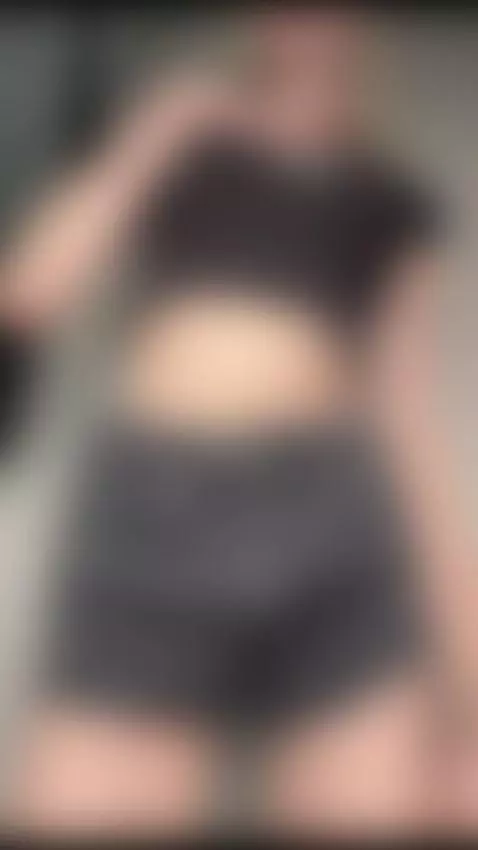 Quiet flirting without words 😌 Watch a little more by shellysecrett