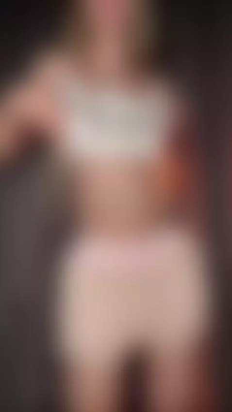 You stayed longer than planned… Might as well follow 😉 by shellysecrett