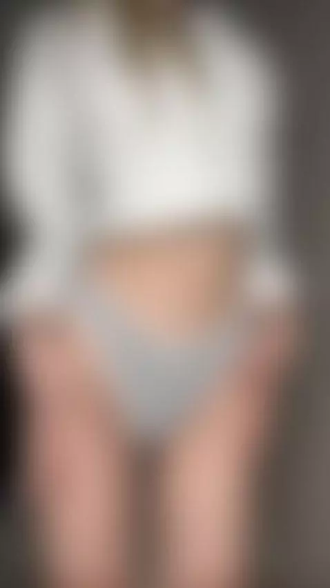 A vibe that stays 🌒 by shellysecrett