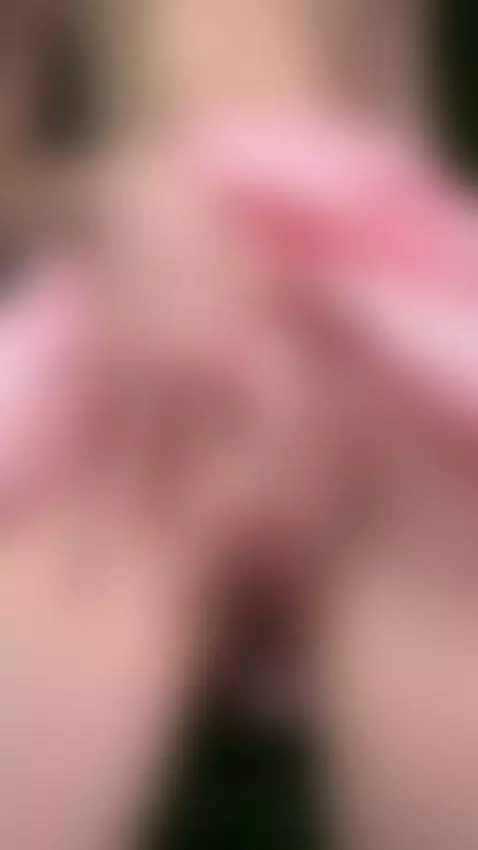 Instantly magnetic 😍 Following changes everything by shellysecrett