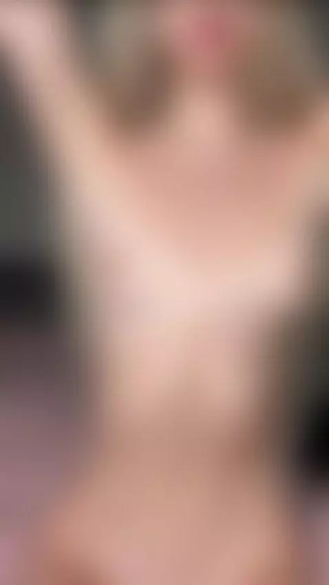 A bit mysterious, very charming. Subscribe ✨ by shellysecrett