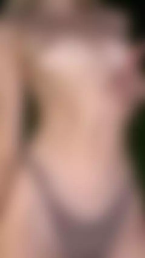 One second of attention — and you’re with her. Don’t forget ... by shellysecrett