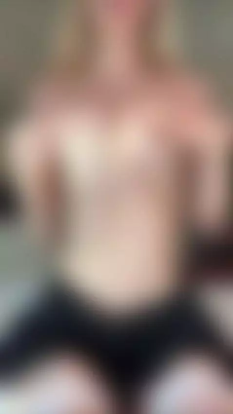 On my OF no panties and no limits 🔥😏 by shellysecrett