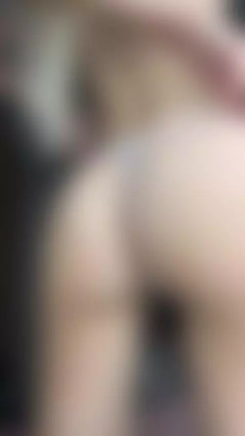 Wanna lick the screen? Come to OF, it’s tastier there 💋 by shellysecrett